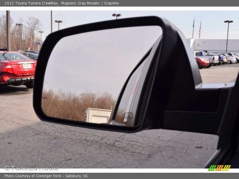 Magnetic Gray Metallic / Graphite 2013 Toyota Tundra CrewMax