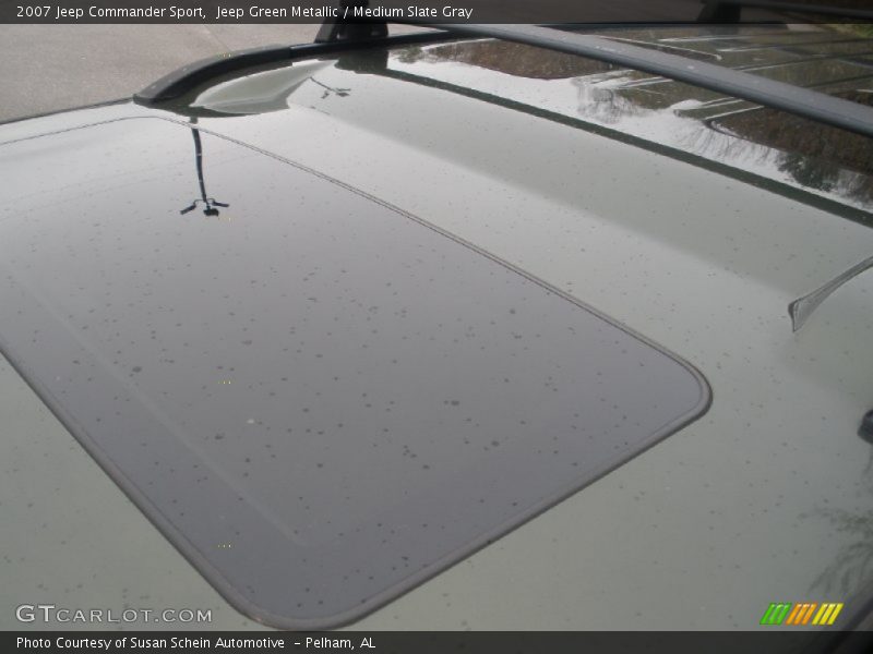 Jeep Green Metallic / Medium Slate Gray 2007 Jeep Commander Sport