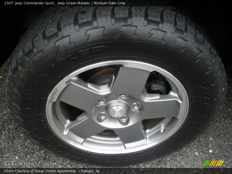 Jeep Green Metallic / Medium Slate Gray 2007 Jeep Commander Sport