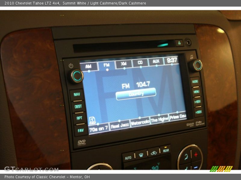 Summit White / Light Cashmere/Dark Cashmere 2010 Chevrolet Tahoe LTZ 4x4