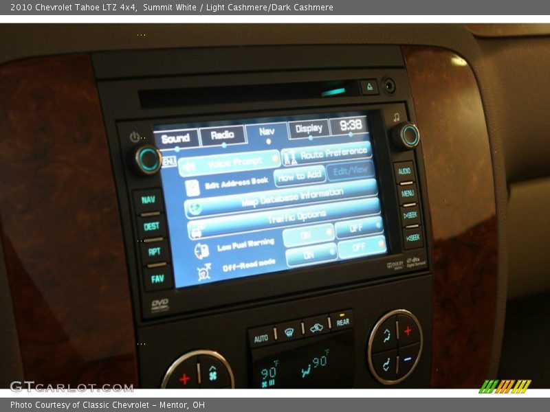 Summit White / Light Cashmere/Dark Cashmere 2010 Chevrolet Tahoe LTZ 4x4