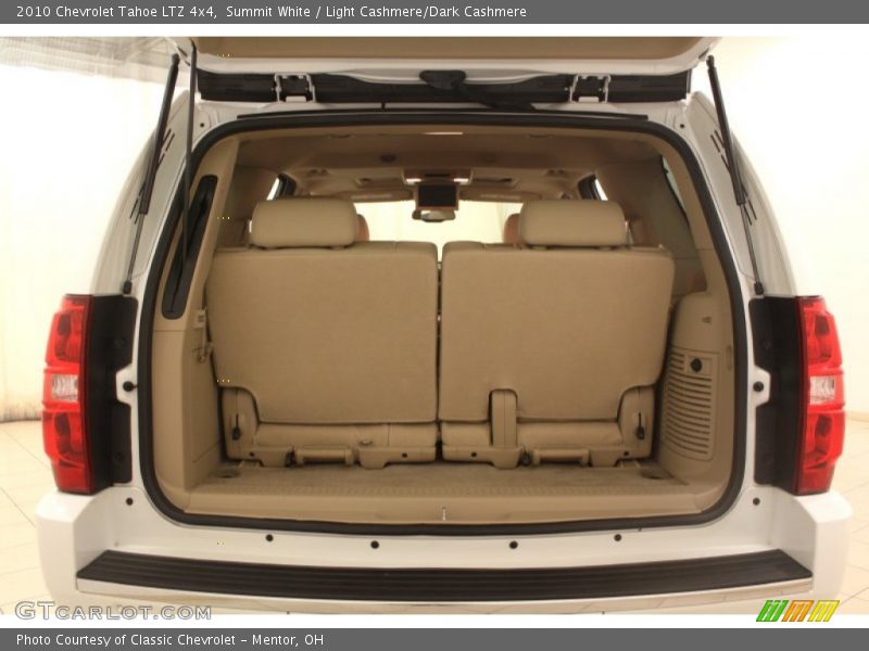 Summit White / Light Cashmere/Dark Cashmere 2010 Chevrolet Tahoe LTZ 4x4