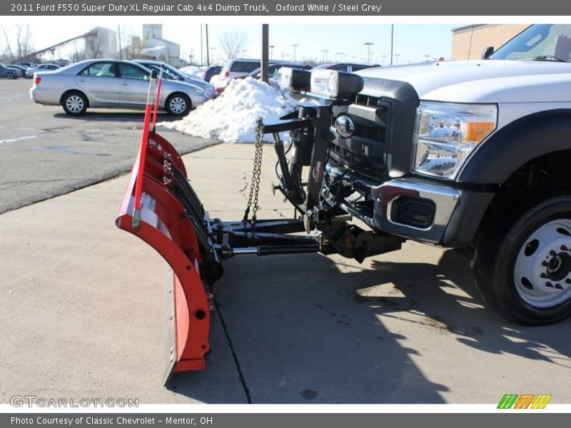 Oxford White / Steel Grey 2011 Ford F550 Super Duty XL Regular Cab 4x4 Dump Truck