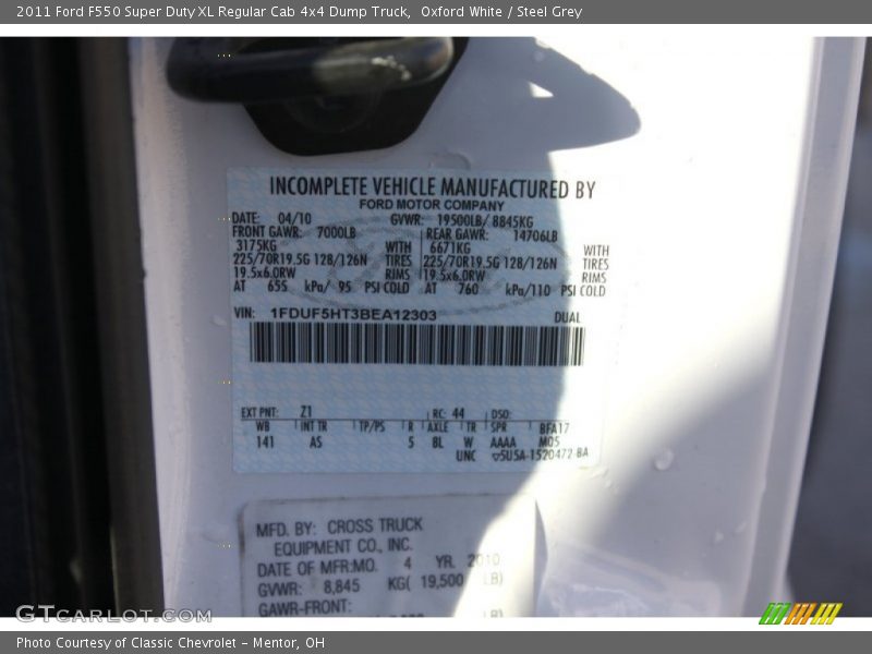 Oxford White / Steel Grey 2011 Ford F550 Super Duty XL Regular Cab 4x4 Dump Truck