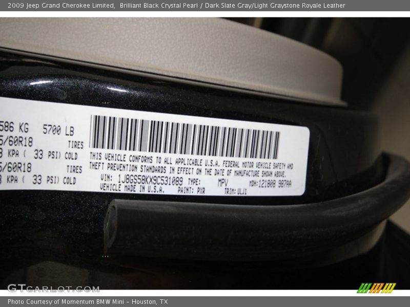 Brilliant Black Crystal Pearl / Dark Slate Gray/Light Graystone Royale Leather 2009 Jeep Grand Cherokee Limited