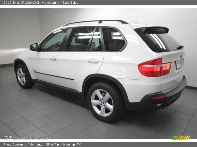 Alpine White / Sand Beige 2010 BMW X5 xDrive30i