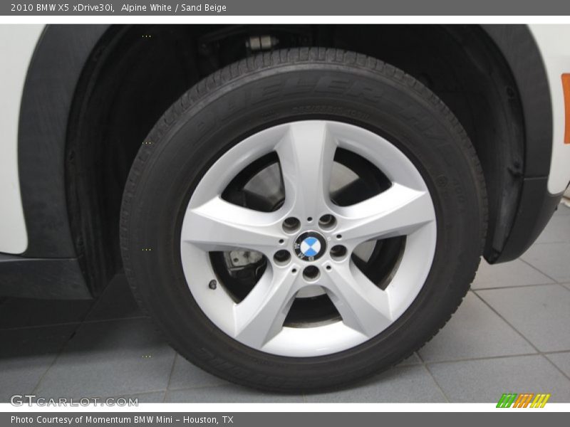 Alpine White / Sand Beige 2010 BMW X5 xDrive30i