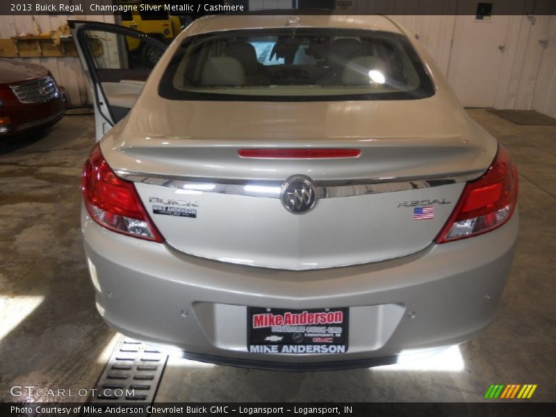 Champagne Silver Metallic / Cashmere 2013 Buick Regal
