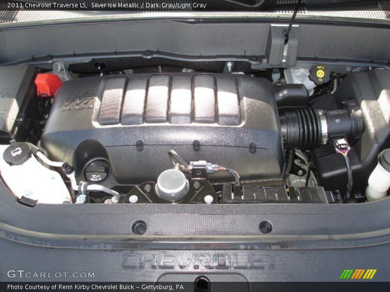 Silver Ice Metallic / Dark Gray/Light Gray 2011 Chevrolet Traverse LS