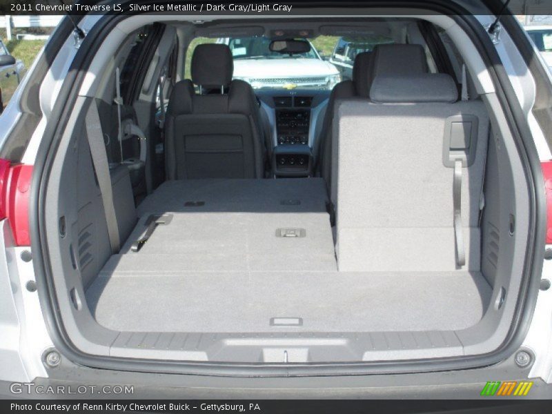 Silver Ice Metallic / Dark Gray/Light Gray 2011 Chevrolet Traverse LS