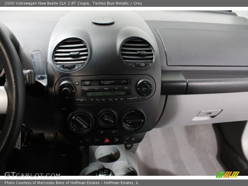 Techno Blue Metallic / Grey 2000 Volkswagen New Beetle GLX 1.8T Coupe