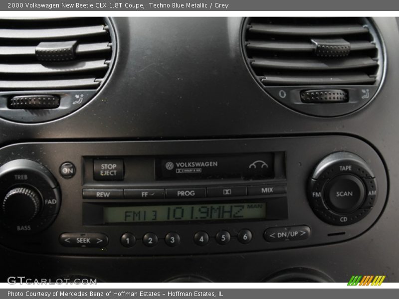 Techno Blue Metallic / Grey 2000 Volkswagen New Beetle GLX 1.8T Coupe