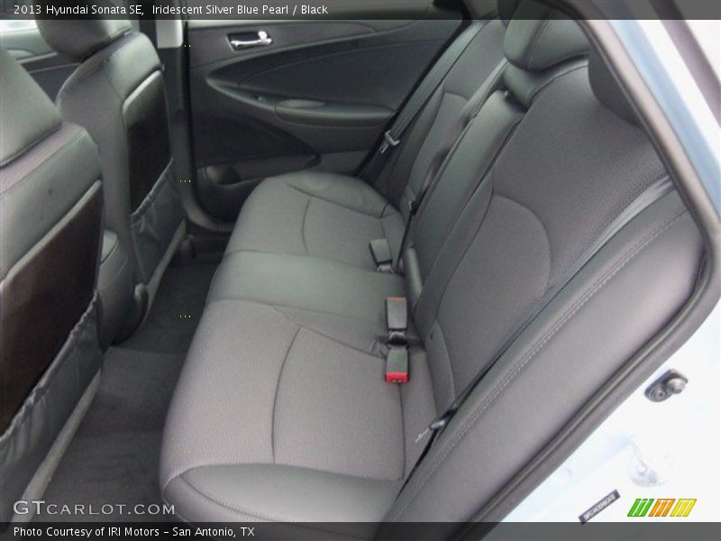 Iridescent Silver Blue Pearl / Black 2013 Hyundai Sonata SE