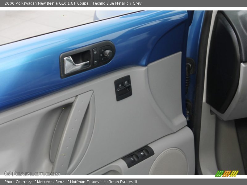 Techno Blue Metallic / Grey 2000 Volkswagen New Beetle GLX 1.8T Coupe
