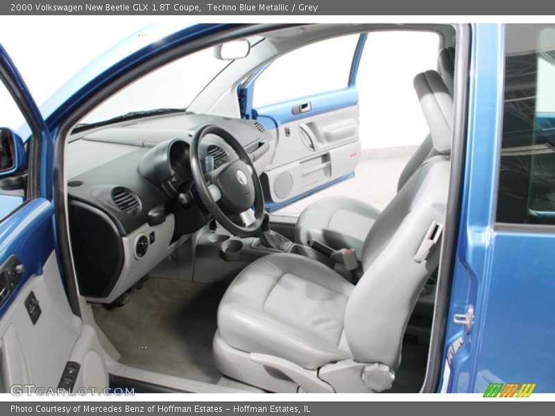Techno Blue Metallic / Grey 2000 Volkswagen New Beetle GLX 1.8T Coupe