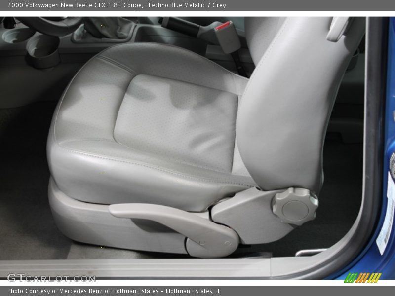 Techno Blue Metallic / Grey 2000 Volkswagen New Beetle GLX 1.8T Coupe