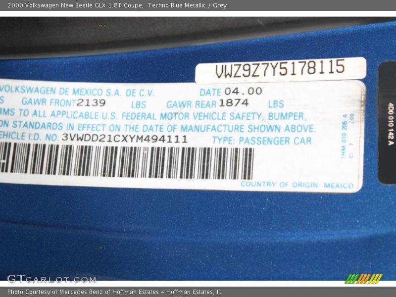 Techno Blue Metallic / Grey 2000 Volkswagen New Beetle GLX 1.8T Coupe