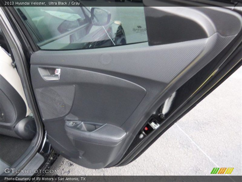 Ultra Black / Gray 2013 Hyundai Veloster