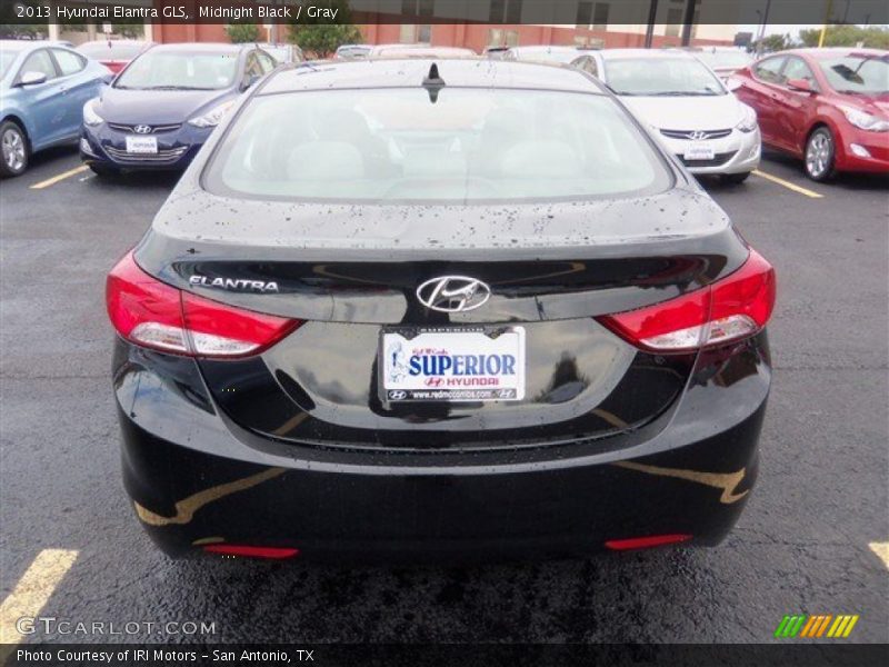 Midnight Black / Gray 2013 Hyundai Elantra GLS