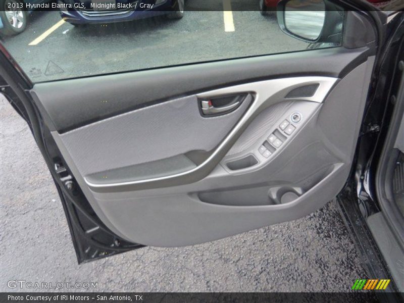 Midnight Black / Gray 2013 Hyundai Elantra GLS
