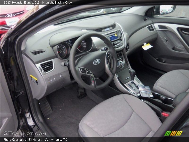 Midnight Black / Gray 2013 Hyundai Elantra GLS
