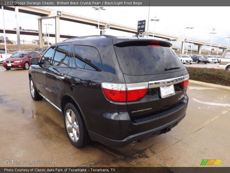 Brilliant Black Crystal Pearl / Black/Light Frost Beige 2012 Dodge Durango Citadel