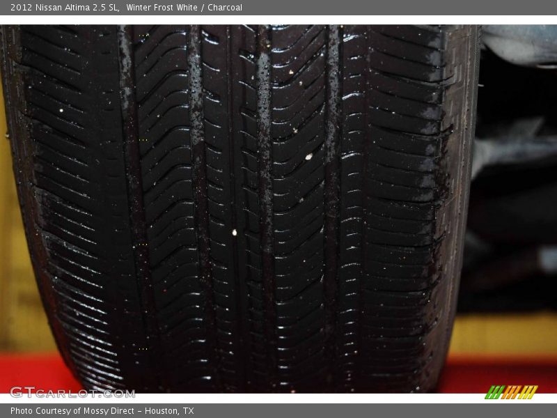 Winter Frost White / Charcoal 2012 Nissan Altima 2.5 SL