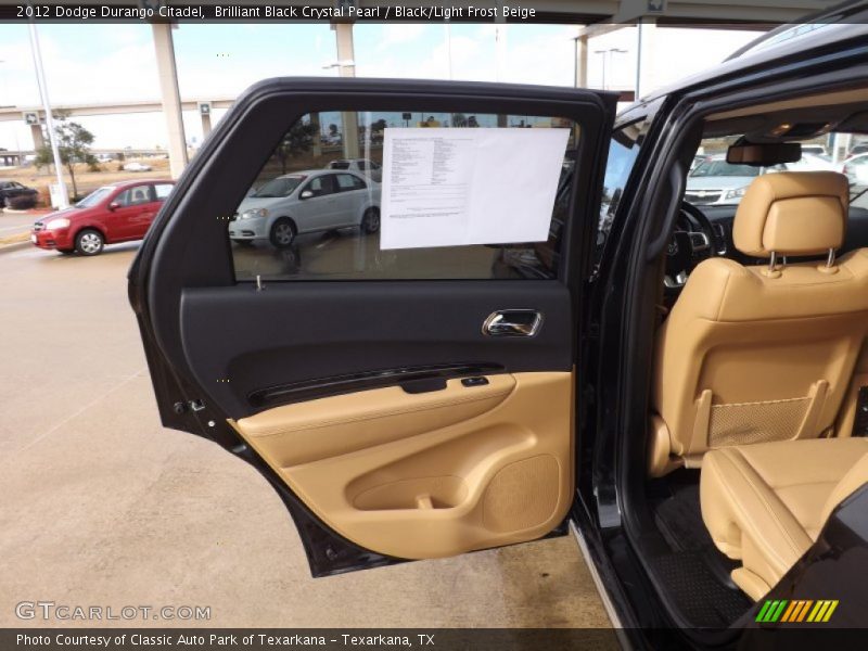 Brilliant Black Crystal Pearl / Black/Light Frost Beige 2012 Dodge Durango Citadel