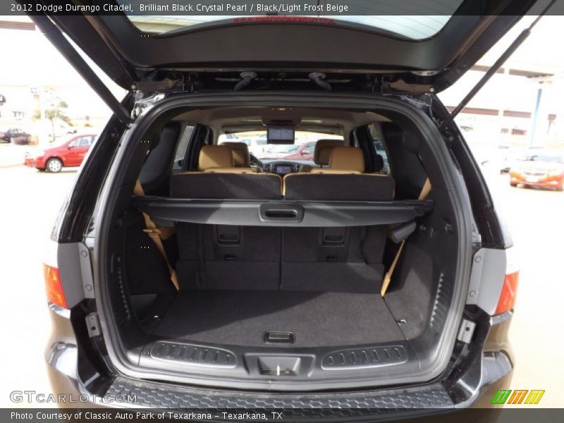 Brilliant Black Crystal Pearl / Black/Light Frost Beige 2012 Dodge Durango Citadel