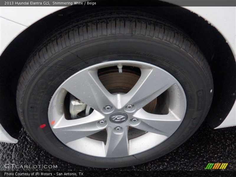 Shimmering White / Beige 2013 Hyundai Elantra GLS