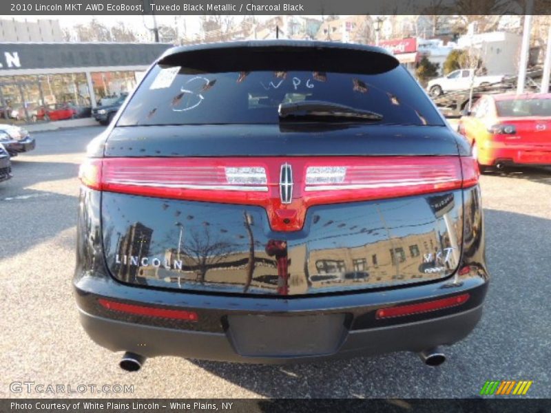 Tuxedo Black Metallic / Charcoal Black 2010 Lincoln MKT AWD EcoBoost
