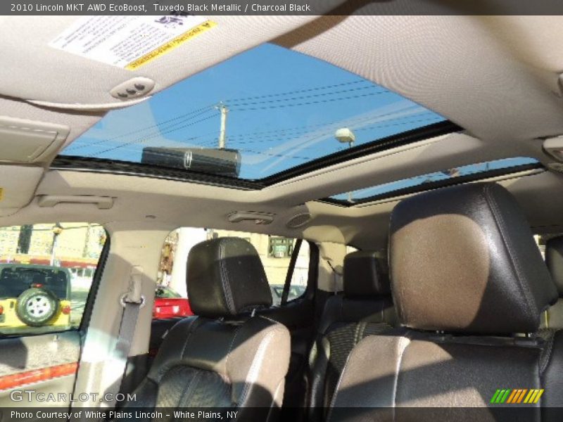 Tuxedo Black Metallic / Charcoal Black 2010 Lincoln MKT AWD EcoBoost