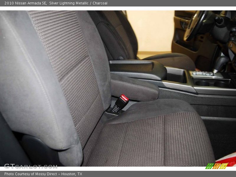 Silver Lightning Metallic / Charcoal 2010 Nissan Armada SE