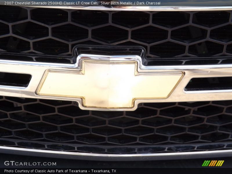 Silver Birch Metallic / Dark Charcoal 2007 Chevrolet Silverado 2500HD Classic LT Crew Cab