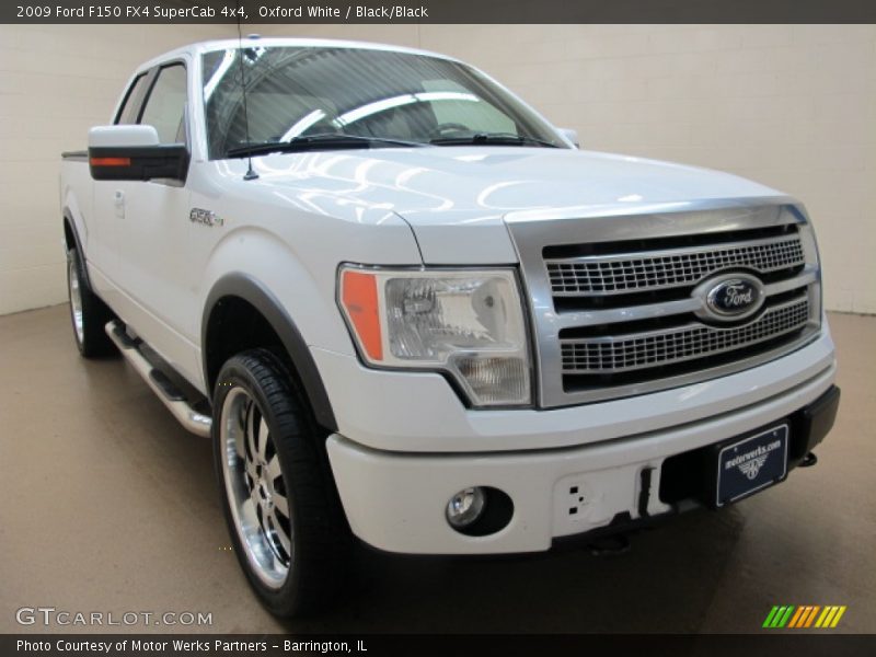 Oxford White / Black/Black 2009 Ford F150 FX4 SuperCab 4x4