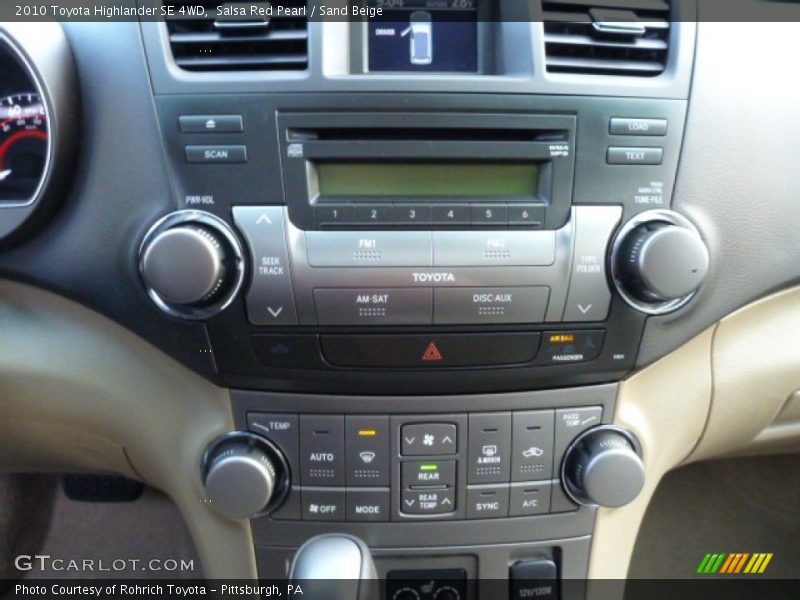 Controls of 2010 Highlander SE 4WD