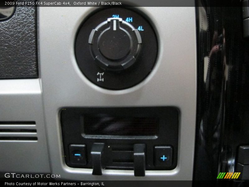 Controls of 2009 F150 FX4 SuperCab 4x4