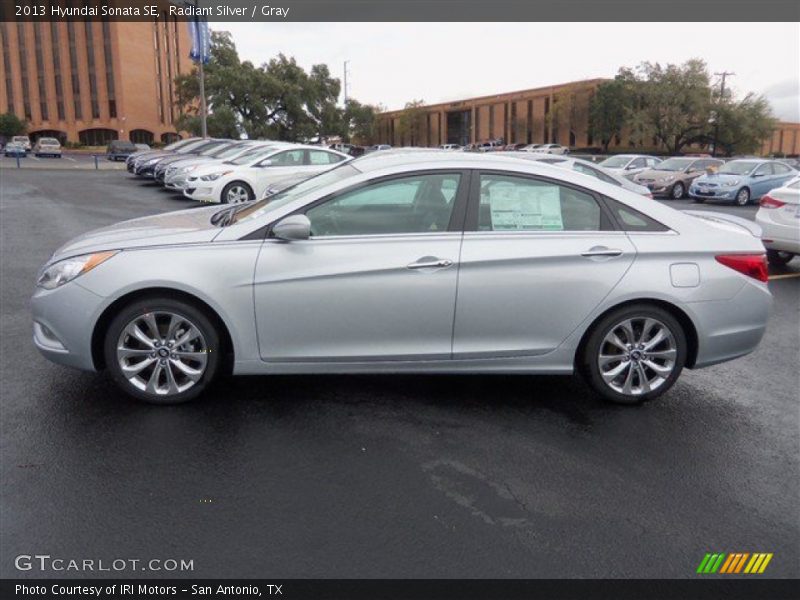 Radiant Silver / Gray 2013 Hyundai Sonata SE