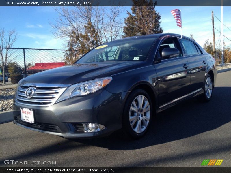 Magnetic Gray Metallic / Black 2011 Toyota Avalon