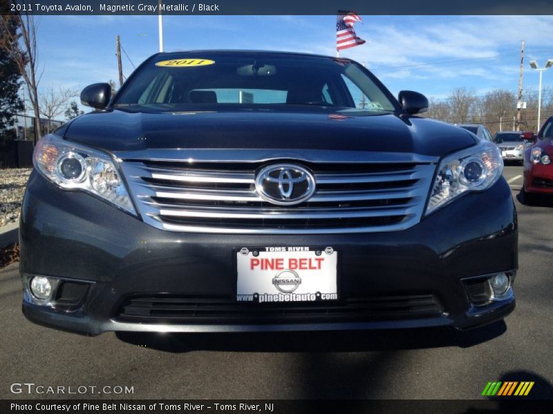 Magnetic Gray Metallic / Black 2011 Toyota Avalon