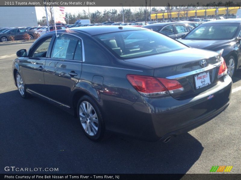 Magnetic Gray Metallic / Black 2011 Toyota Avalon