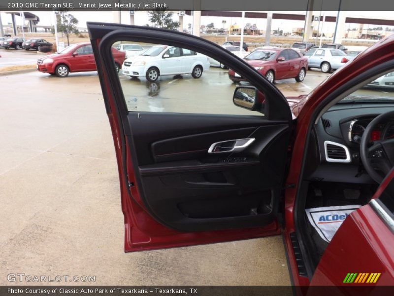 Merlot Jewel Metallic / Jet Black 2010 GMC Terrain SLE
