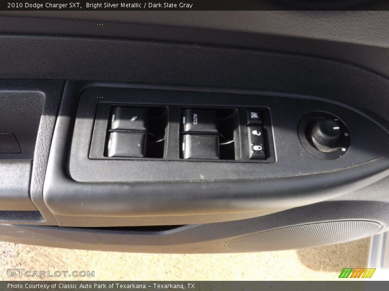 Bright Silver Metallic / Dark Slate Gray 2010 Dodge Charger SXT