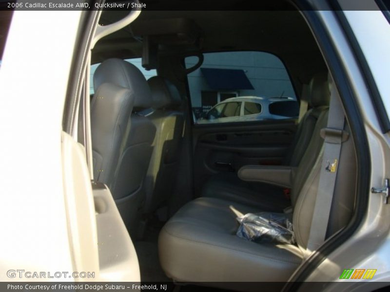 Quicksilver / Shale 2006 Cadillac Escalade AWD