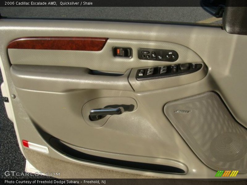 Quicksilver / Shale 2006 Cadillac Escalade AWD