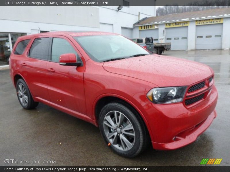 Front 3/4 View of 2013 Durango R/T AWD