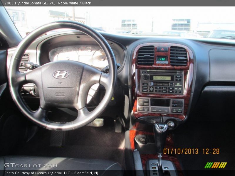 Noble White / Black 2003 Hyundai Sonata GLS V6