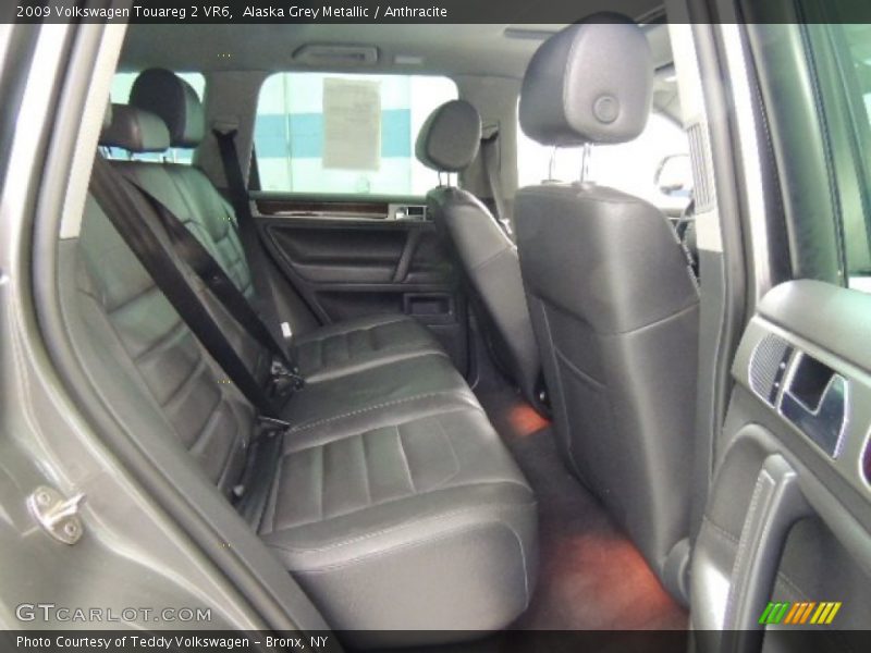 Alaska Grey Metallic / Anthracite 2009 Volkswagen Touareg 2 VR6