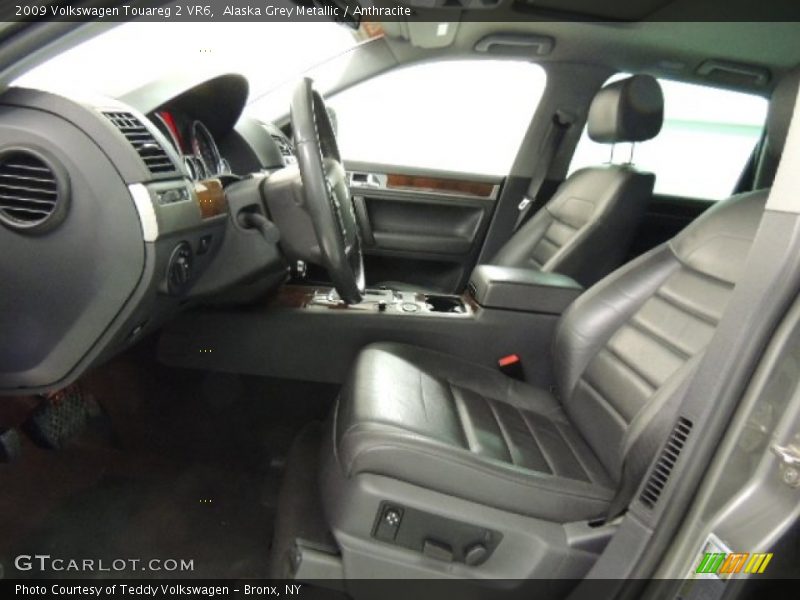 Alaska Grey Metallic / Anthracite 2009 Volkswagen Touareg 2 VR6