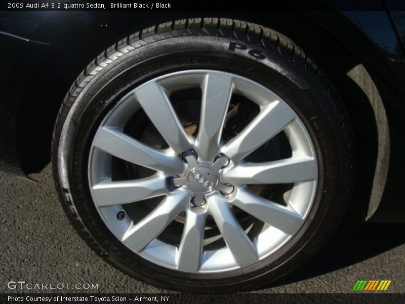  2009 A4 3.2 quattro Sedan Wheel